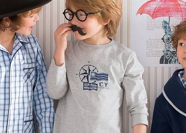 Genial Un Pyjama Phosphorescent Anti Monstres Sergent Major