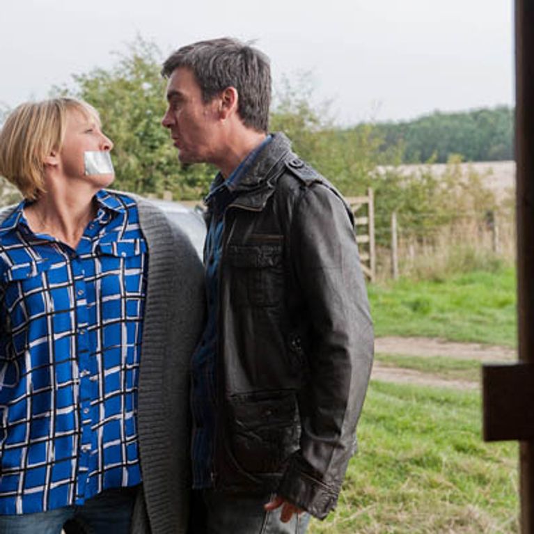 Emmerdale 30/10 – Can Cain contain Maxine?