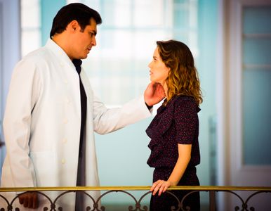 Alto Astral | Laura (Nathália Dill) e Marcos (Thiago Lacerda)
