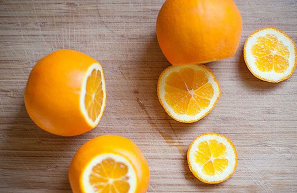 Orange vitamin. Лимон оранжевого цвета. Витамин c с апельсином. Витамин c оранжевые. Оранжевые витамины и апельсин.