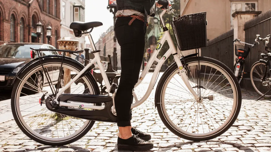 Una vita in bicicletta: 8 accessori imperdibili per la tua compagna di viaggio green