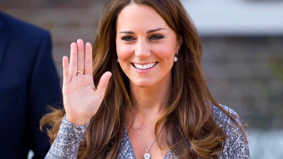 Séraphine doit "contrôler la longueur des robes" de Kate Middleton