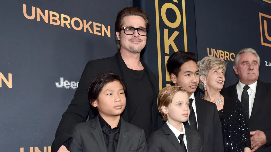 Brad Pitt avec ses trois enfants sur le tapis rouge (Photo)