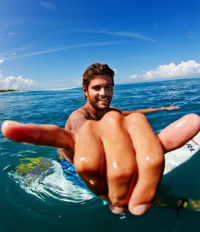 Namorado surfista