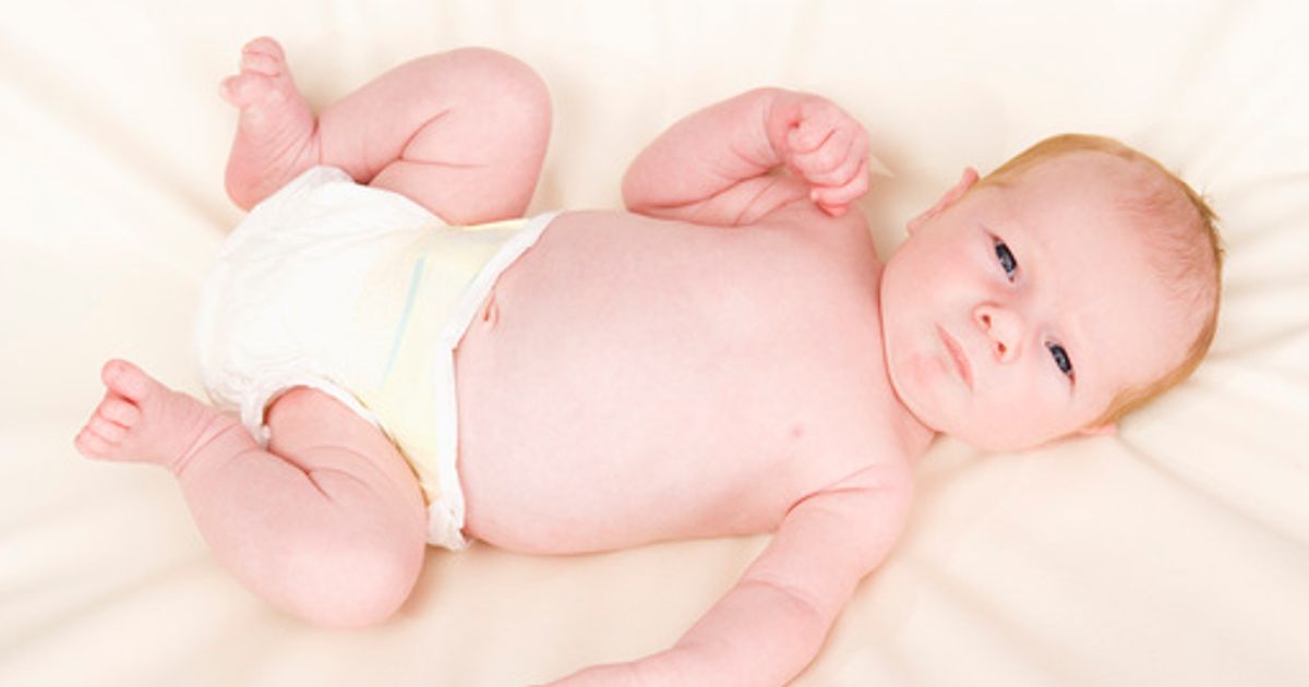 Bébé a 2 mois : éveil, développement, santé, alimentation