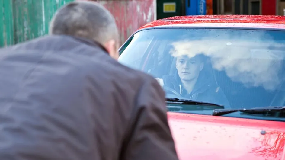 Hollyoaks 13/01 - Trevor offers Robbie a job