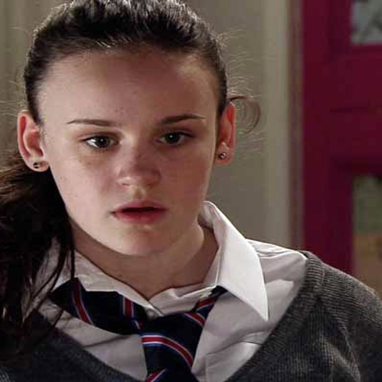 Coronation Street 13/02 - Faye's secret continues to grow