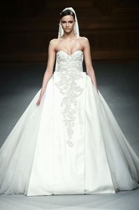 Tony Ward Haute Couture primavera estate 2015