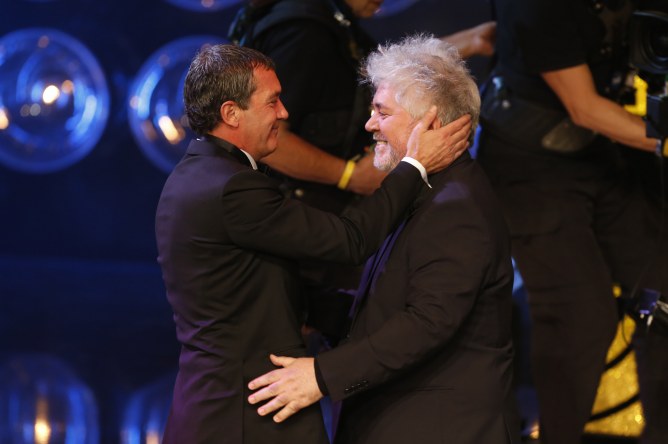 Antonio Banderas y Pedro Almodóvar