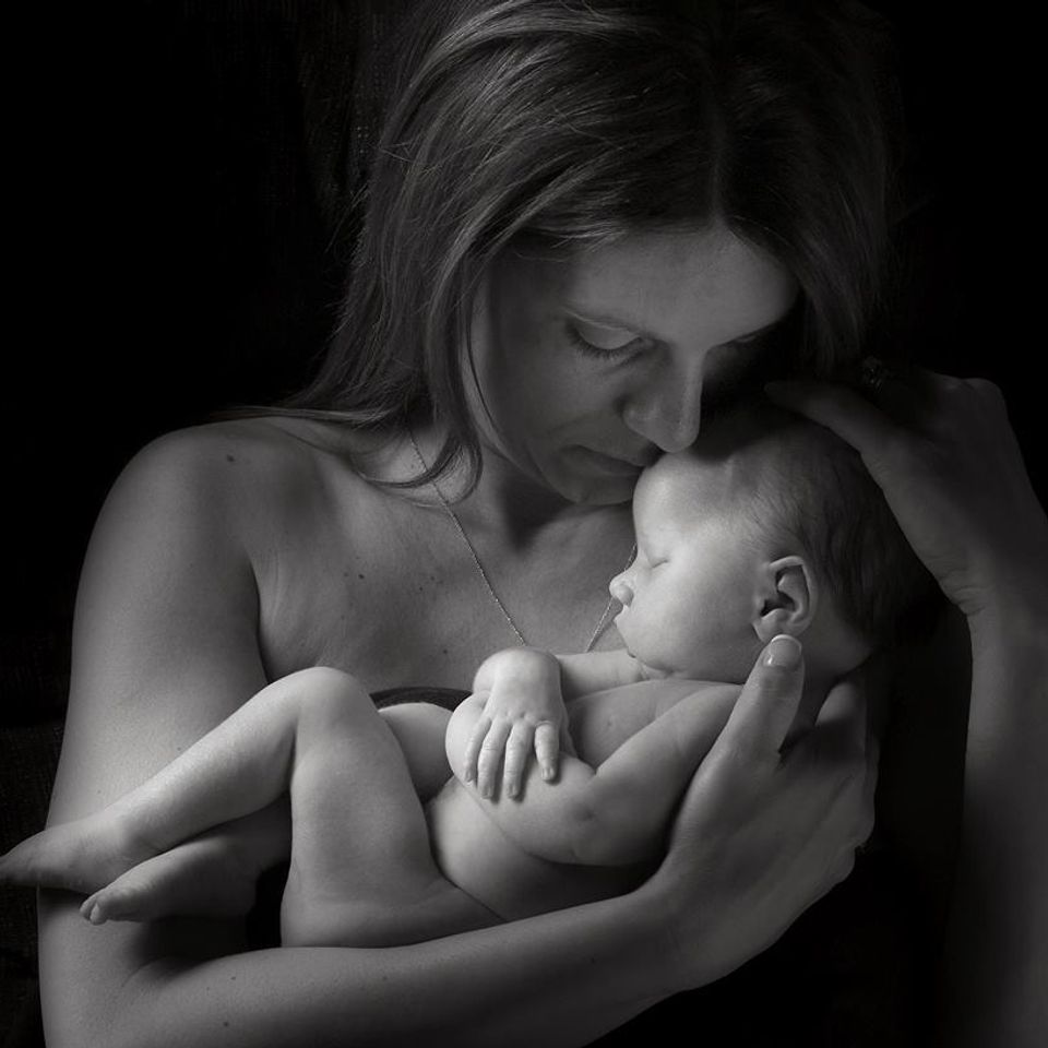 Des Photos Poignantes De Parents Posant Avec Leur Bebe