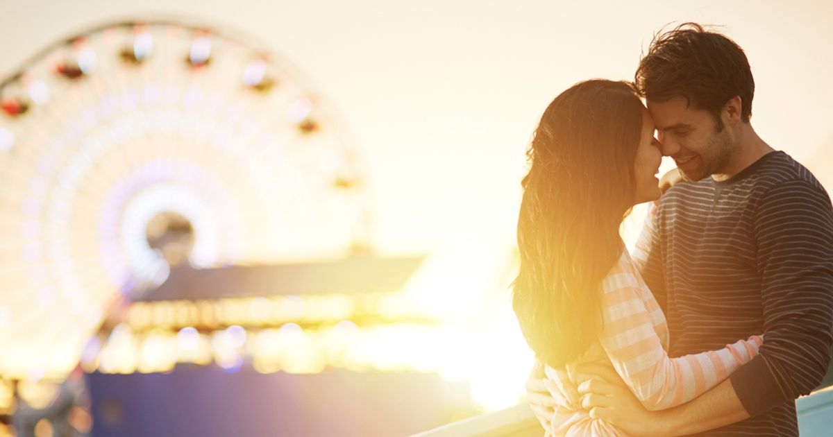 video pareja mirando a los ojos