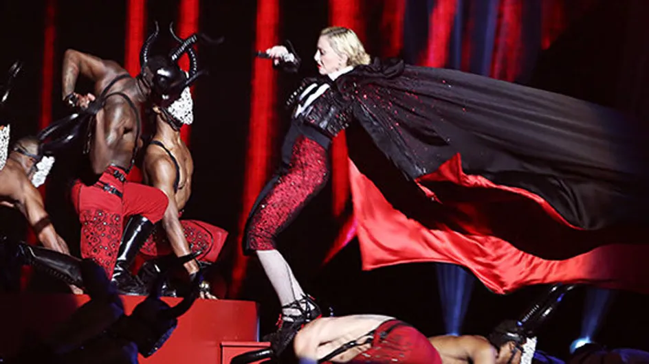 Madonna Takes A Tumble At The Brits | Our Favourite Celebrity Stage Fails