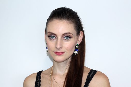 L'OREAL: The Sofeminine Team Put The Wet Look Trend On Trial