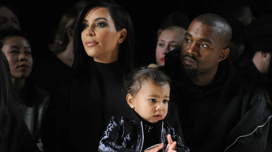 Kim Kardashian juega a modificar el color de los ojos de su hija