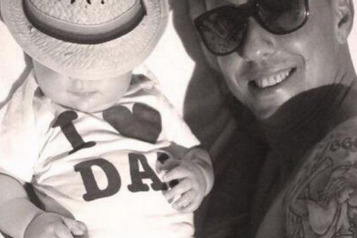 Guti con su hijo