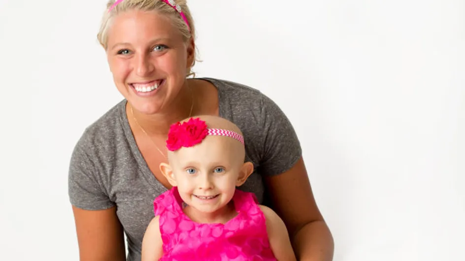 Elle crée une marque de bandeaux pour aider les fillettes atteintes d'un cancer à se sentir belles