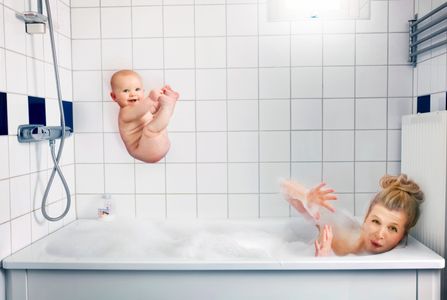 Baby Signhild und Mutter