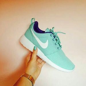 30 Cool Nike Shoes To Sport Up Your Wardrobe With