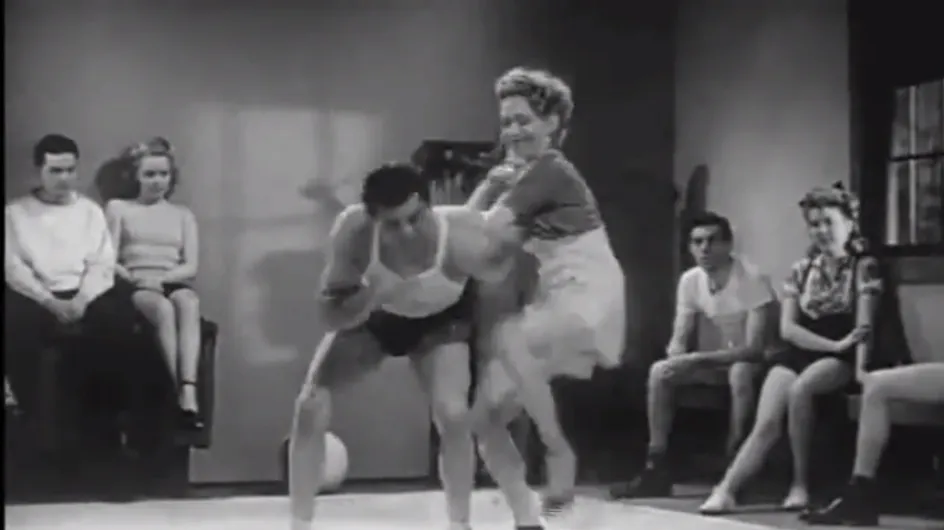 This Self Defence Video From The 1940s Is The Best Thing You’ll See Today