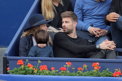 Shakira y Piqué con su hijo Milan