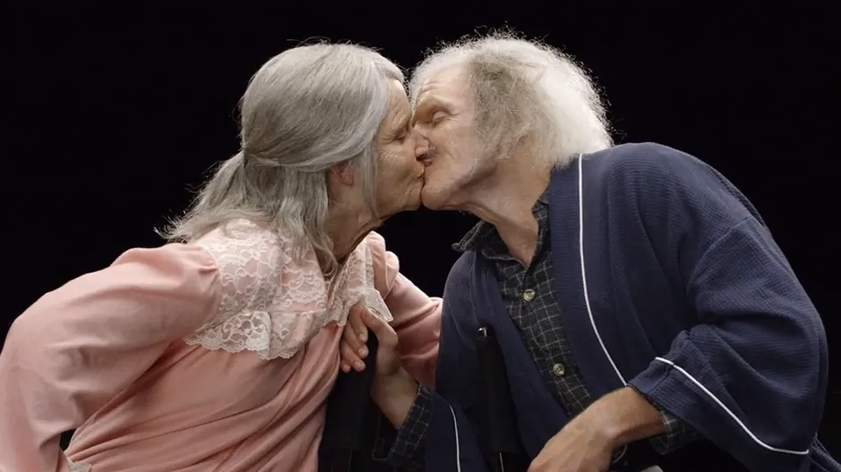 [Vídeo] Una pareja envejece 70 años gracias al maquillaje y comprueba que el amor no entiende de arrugas