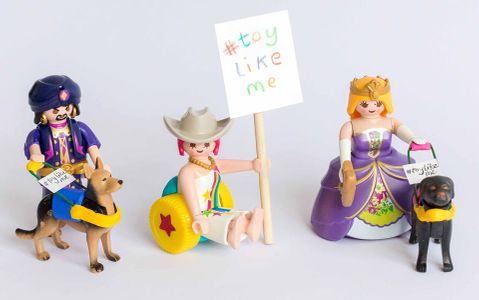 Playmobils com necessidades especiais