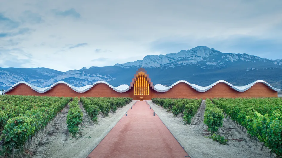 Escapadas con encanto: La Rioja Alvesa y sus vinos rodeados de vanguardia