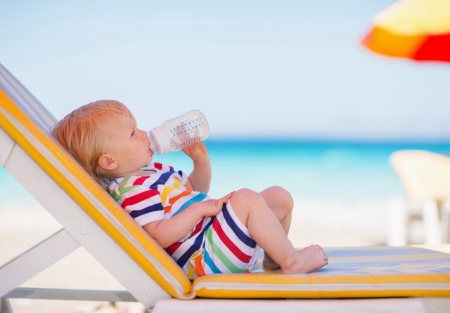 Bien Hydrater Et Refroidir Bebe Quand Il Fait Chaud