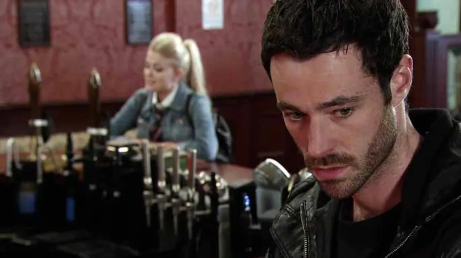Coronation Street 17/06 - Kylie and David put on a show for Callum