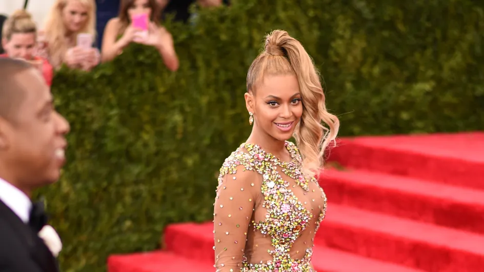 Beyoncé, hot en maillot sur les réseaux sociaux (Photos)