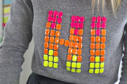 Upcycling-Ideen für Kleidung mit Schmucksteinen