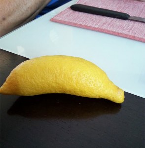 Limão em formato de banana
