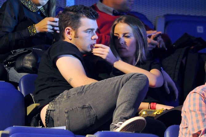 Fonsi Nieto y su novia