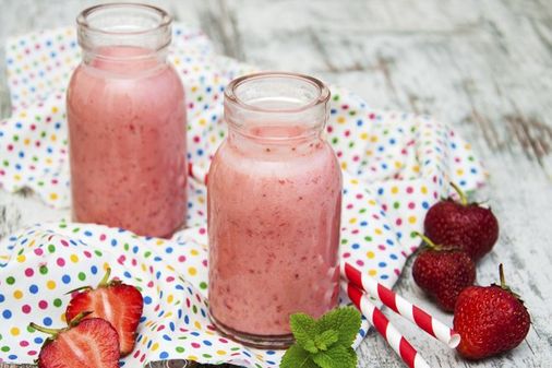 Smoothie de fresas y menta