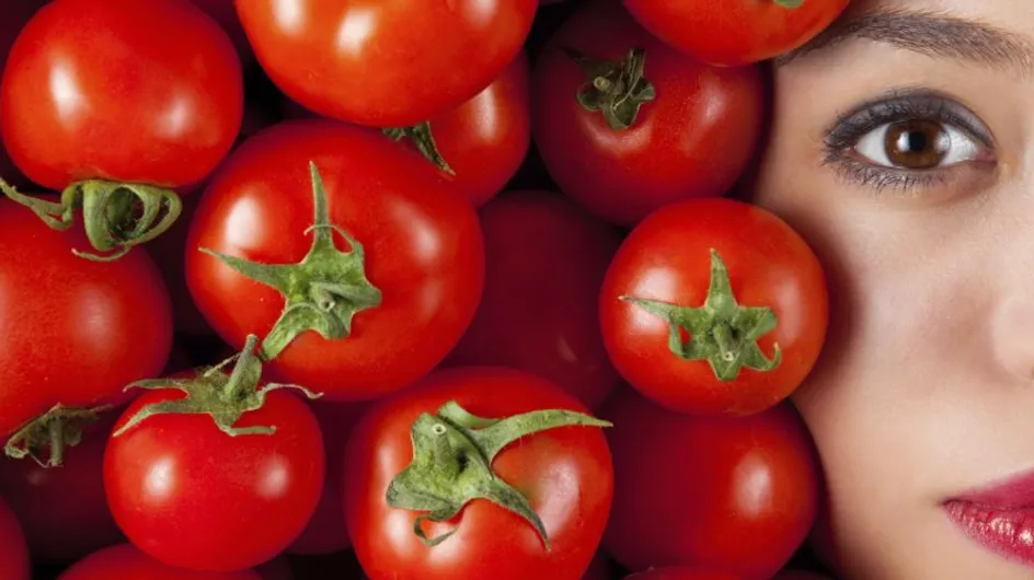 8 usos sorprendentes del tomate en belleza