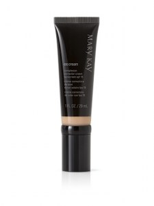 Mary Kay CC Cream FPS 15 Protección Media (22 euros)