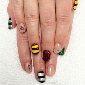 Harry Potter Nail Art
