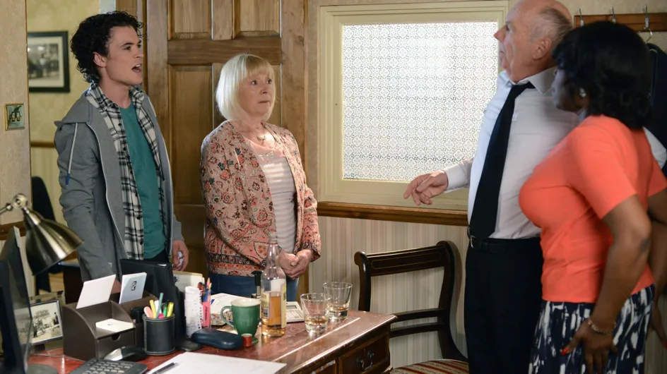 Eastenders 18/08 - Has another Walford resident discovered the truth behind what happened to Lucy?