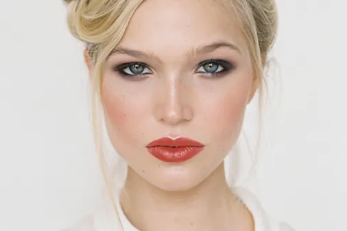 Find Your Perfect Updo Hairstyle