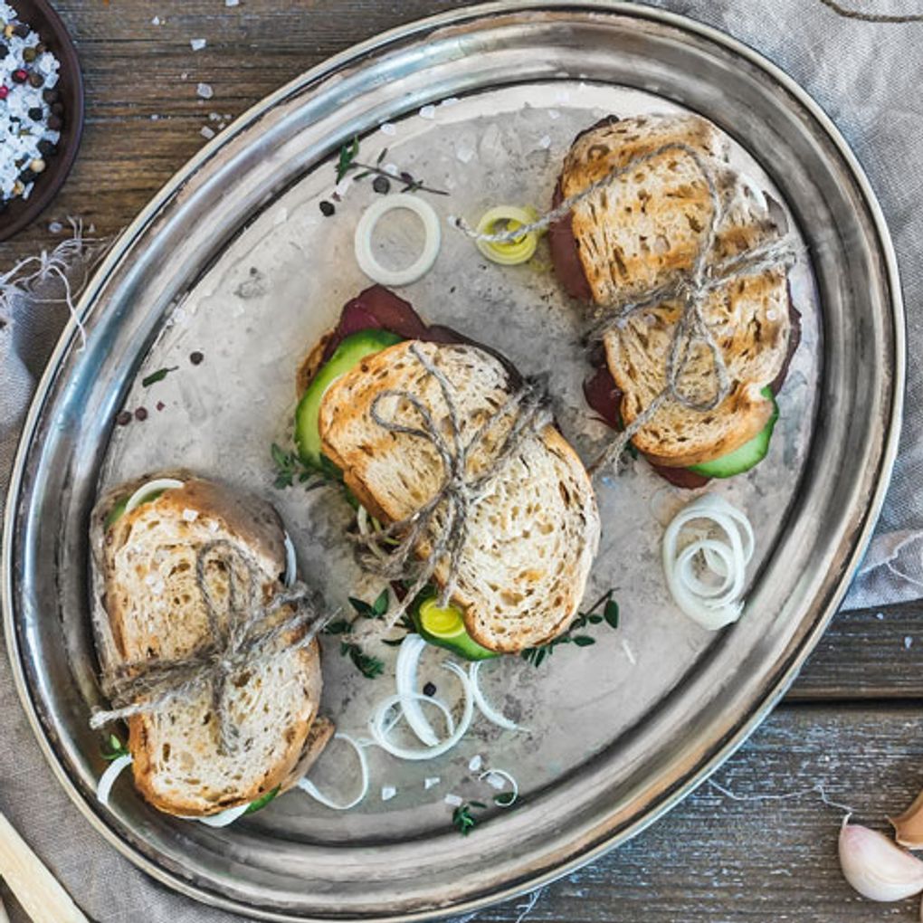 Cuantas Calorias Tiene Un Bocadillo De Calamares 10 ideas de bocadillos saludables y deliciosos para mantener la línea