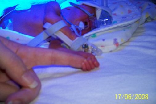 ALYANA CON 28 MESES