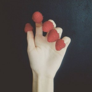 Bubble nails
