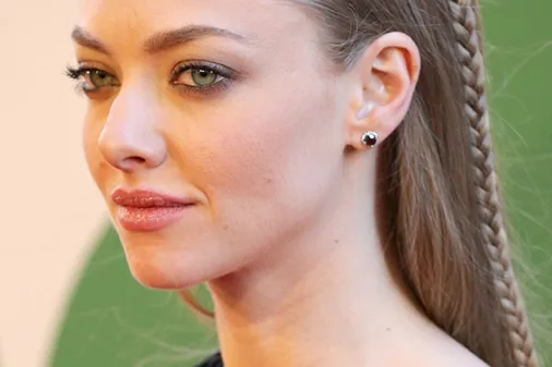 amanda seyfried hair