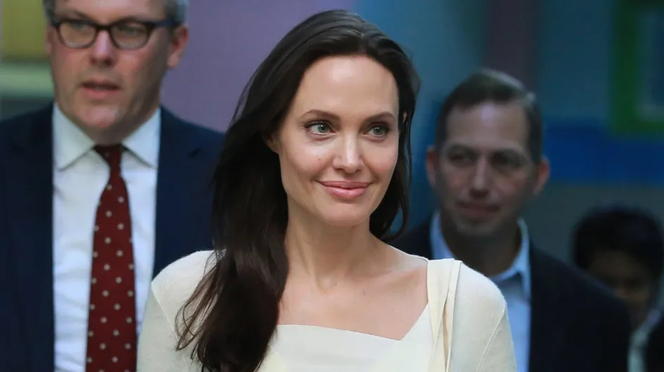 Découvrez Angelina Jolie à 25 ans lors d’un cours de théâtre (Vidéo)