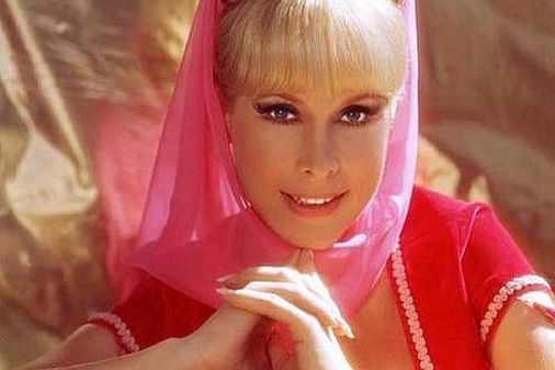 Barbara Eden como Jeannie