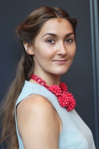 Penteados com acessórios boho