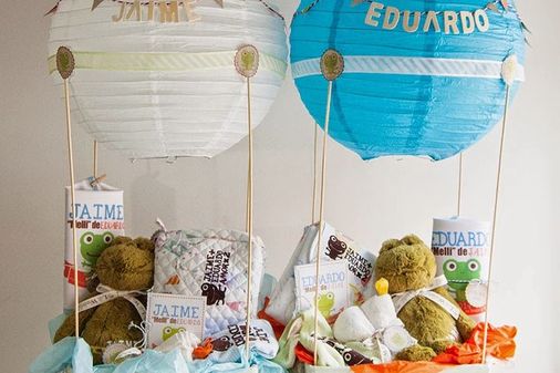 Cesta con juguetes