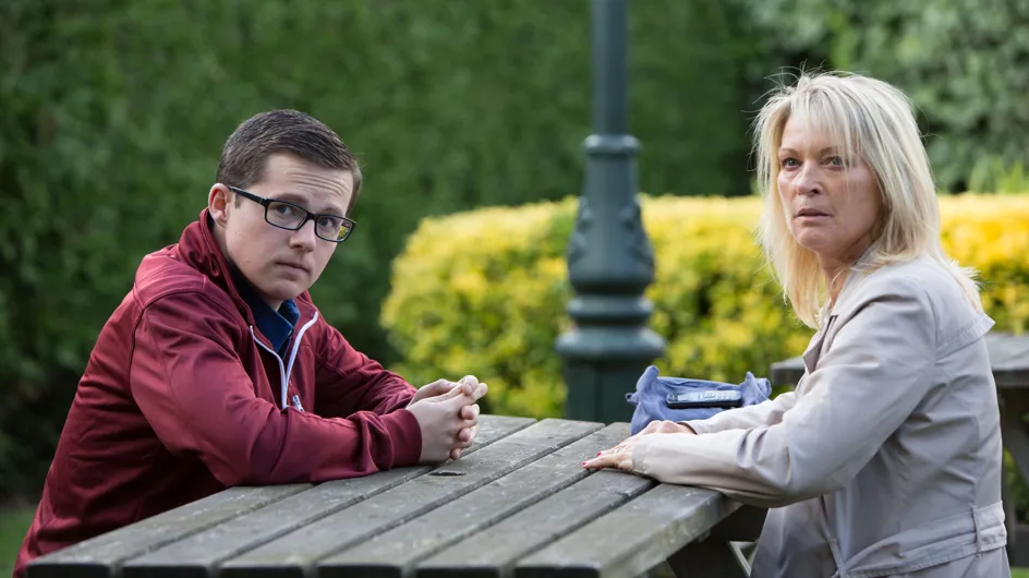 Eastenders 13/10 - Ben gives Kathy some money and she goes to meet Gavin at the park