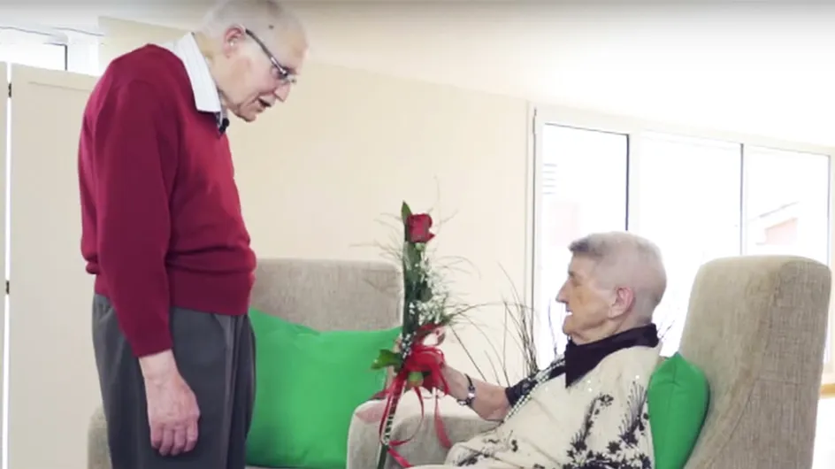 El amor NO tiene edad: ¿Qué puede ocurrir en una cita a ciegas entre abuelos?