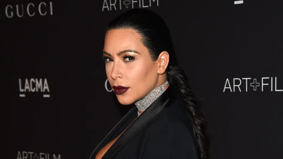 Kim Kardashian dévoile tout en combi transparente sur le tapis rouge (Photos)